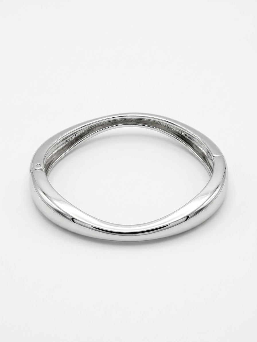 Wavy Bangle