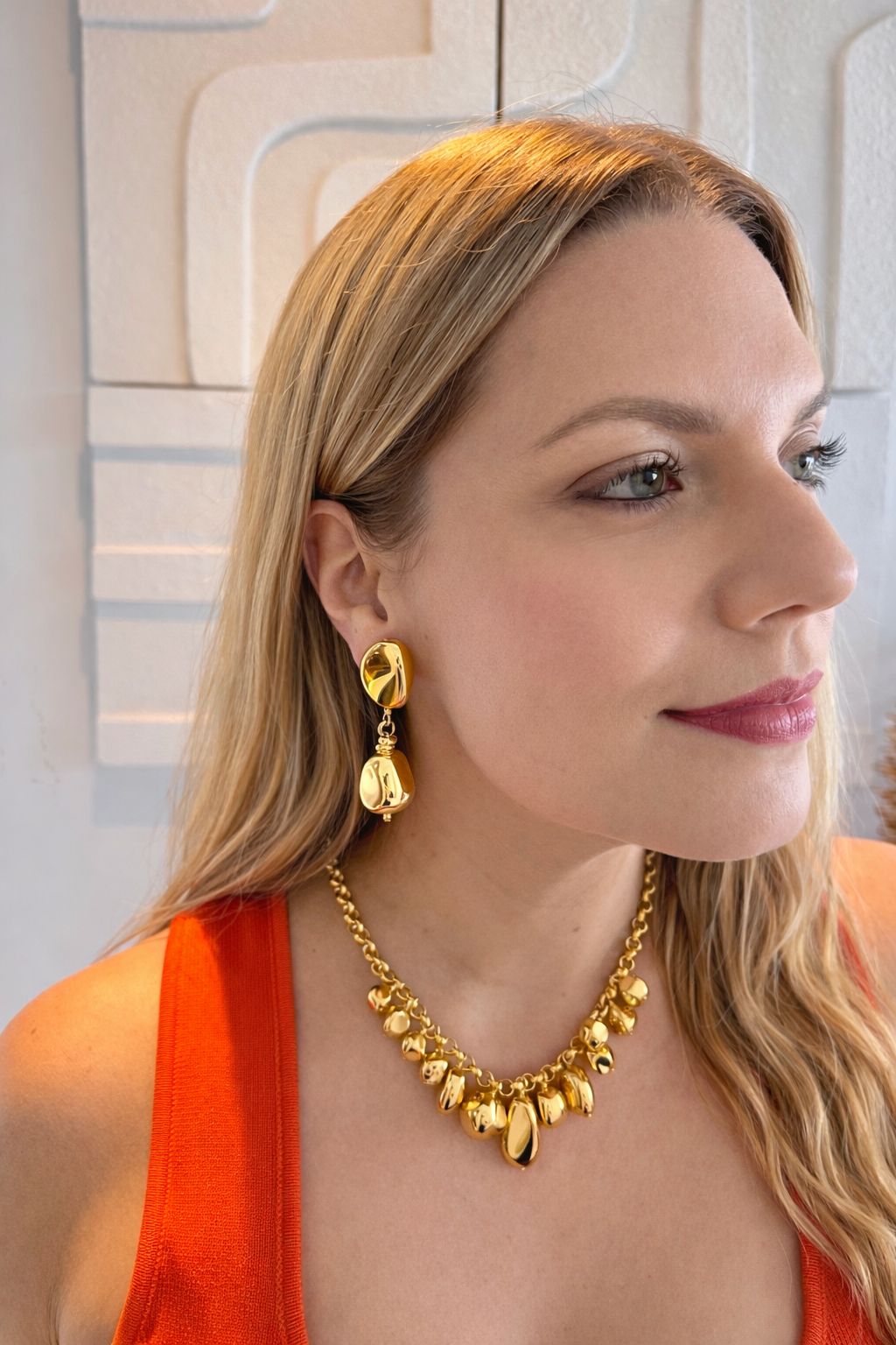 Cabochon Links Necklace